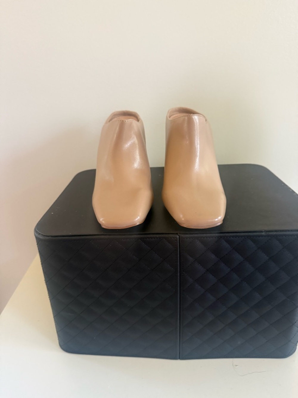 Women's Neutral Tan Leather Slip-On Mules